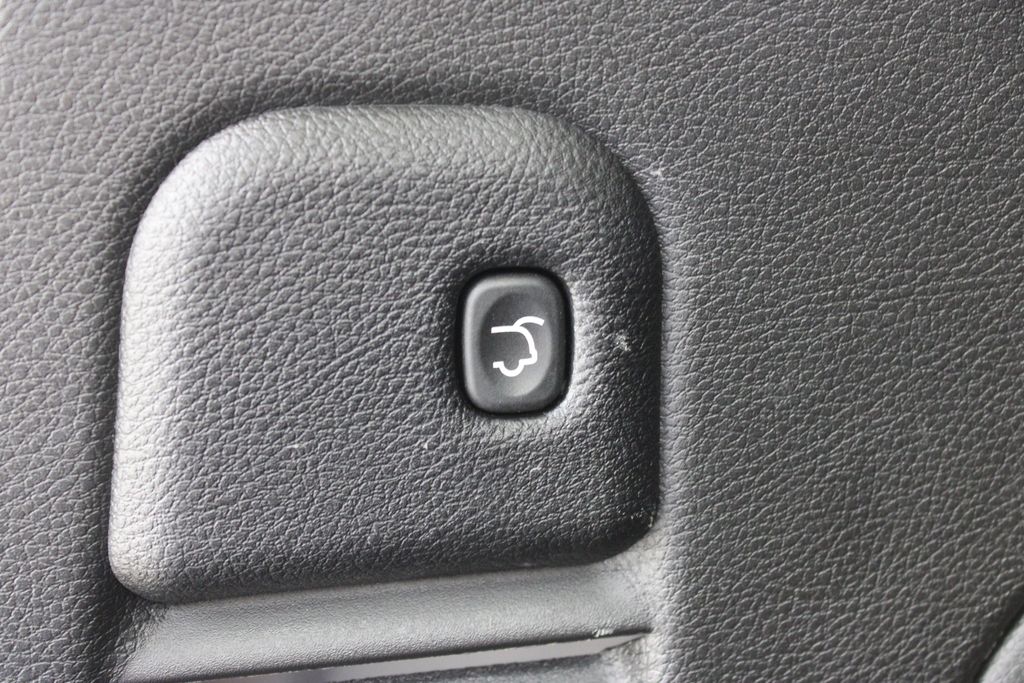 used 2022 Jeep Grand Cherokee WK car, priced at $26,499