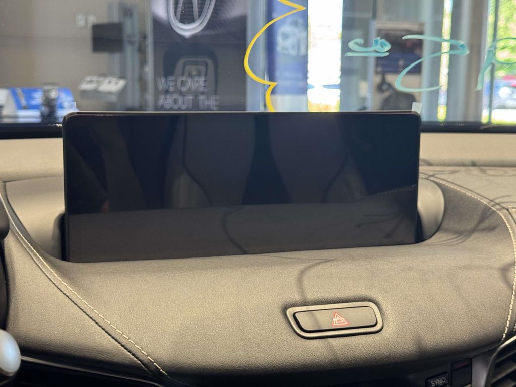 2025 Acura TLX A-Spec Package - Photo 25