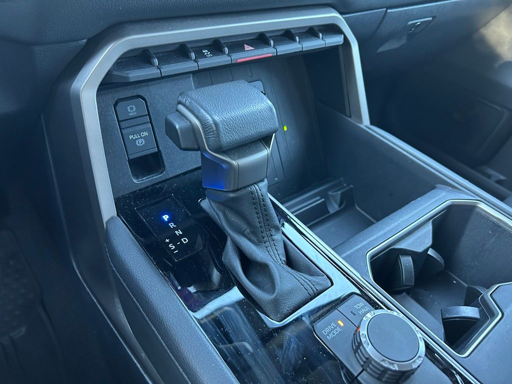 Thumbnail: 2024 Toyota Tundra - 28