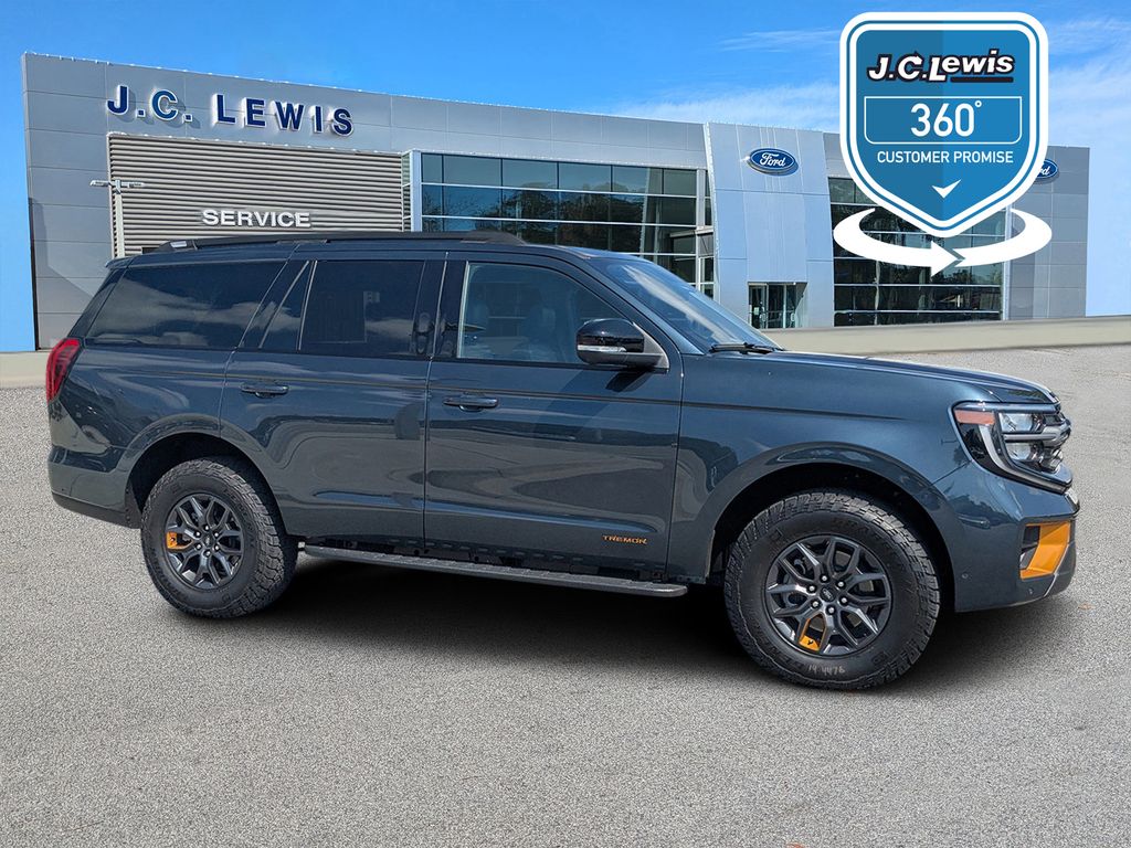 2025 Ford Expedition Tremor