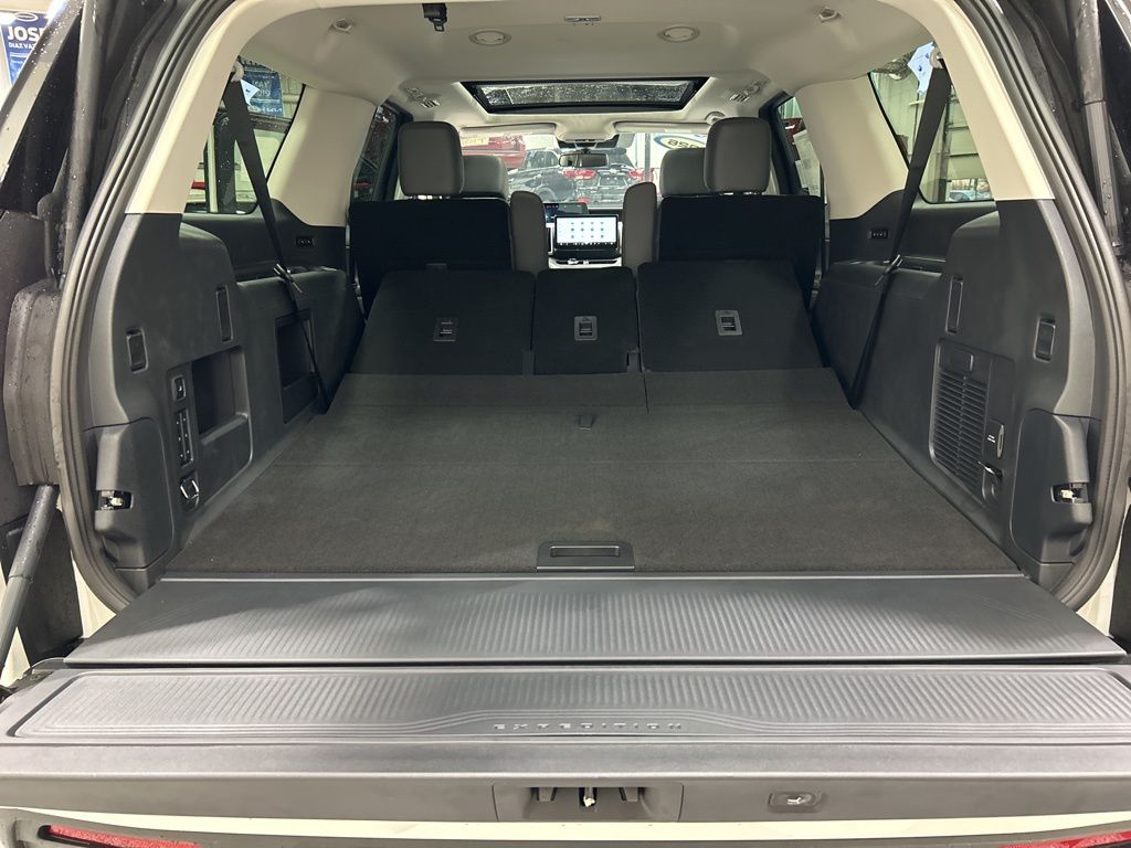 new 2026 Ford Expedition Max car, priced at $75,900