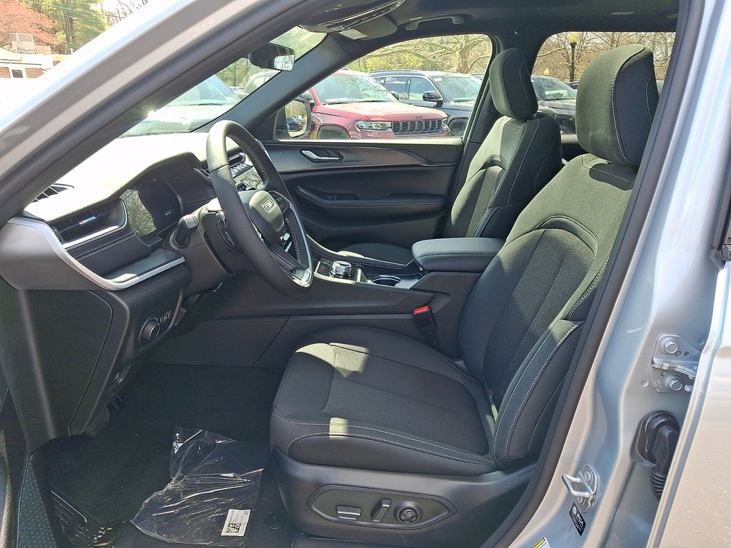 New 2026 Jeep Grand Cherokee L SUV