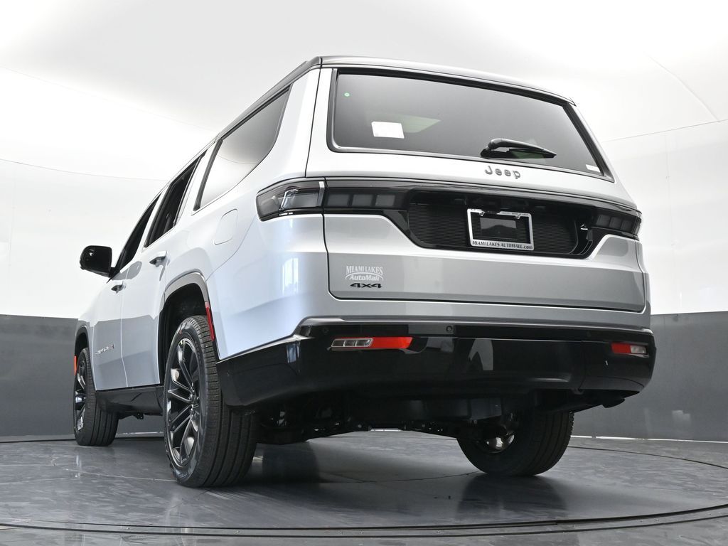 New 2026 Silver Zynith Jeep Summit Obsidian image 63