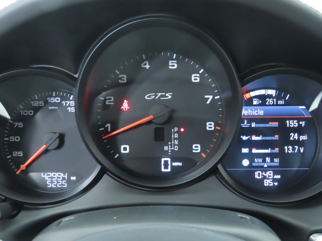 Thumbnail: 2016 Porsche Cayman - 31