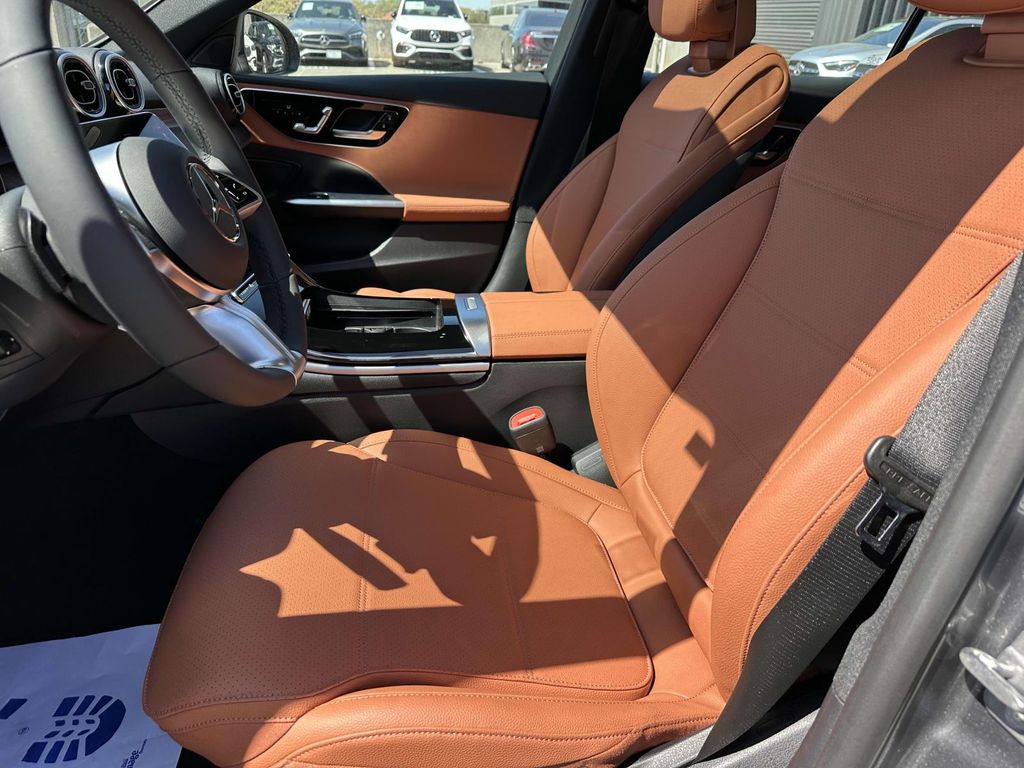 2025 Mercedes-Benz C-Class C 300 18