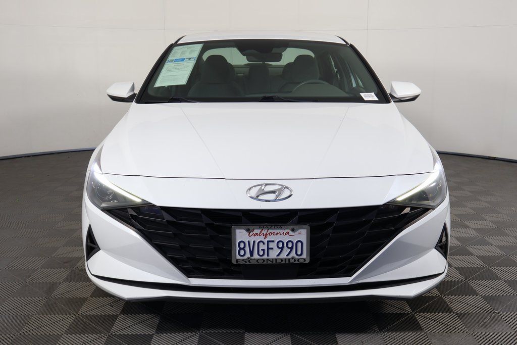 Thumbnail: 2021 Hyundai Elantra - 2