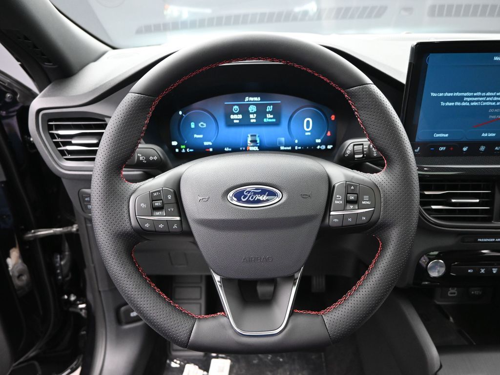 2025 Ford Escape ST-Line Select