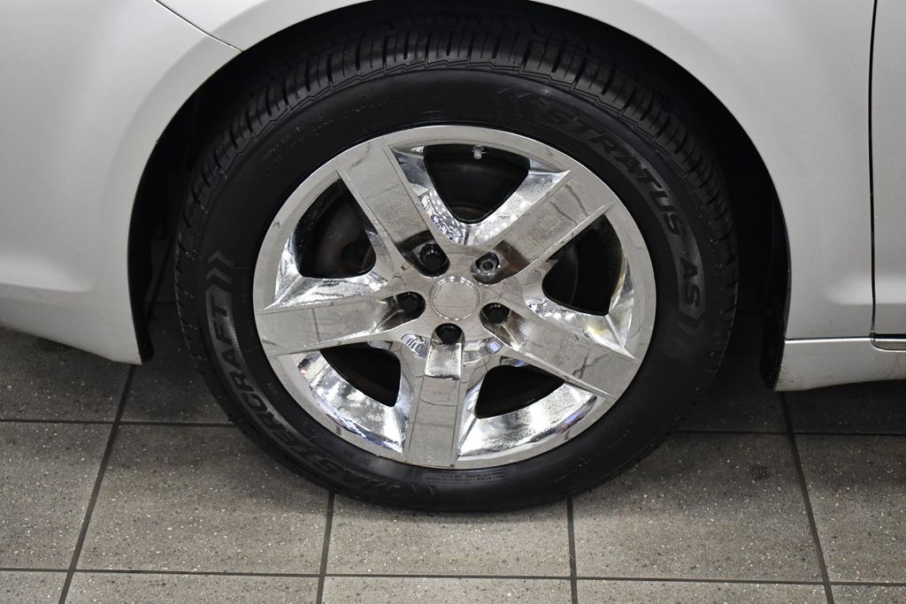 Thumbnail: 2009 Chevrolet Malibu - 13