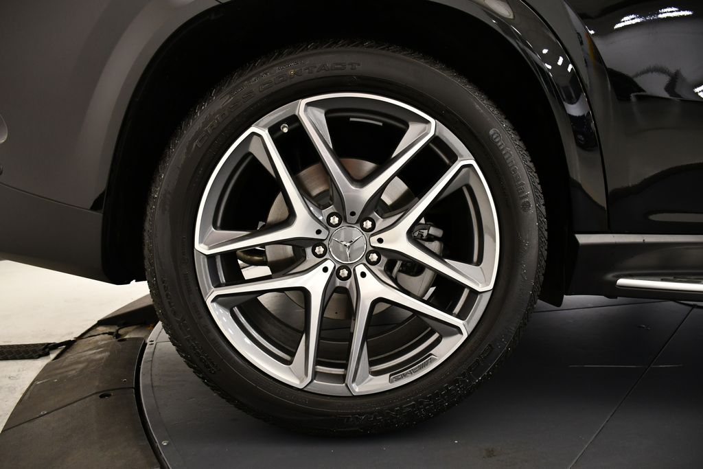 Thumbnail: 2025 Mercedes-Benz GLE - 15