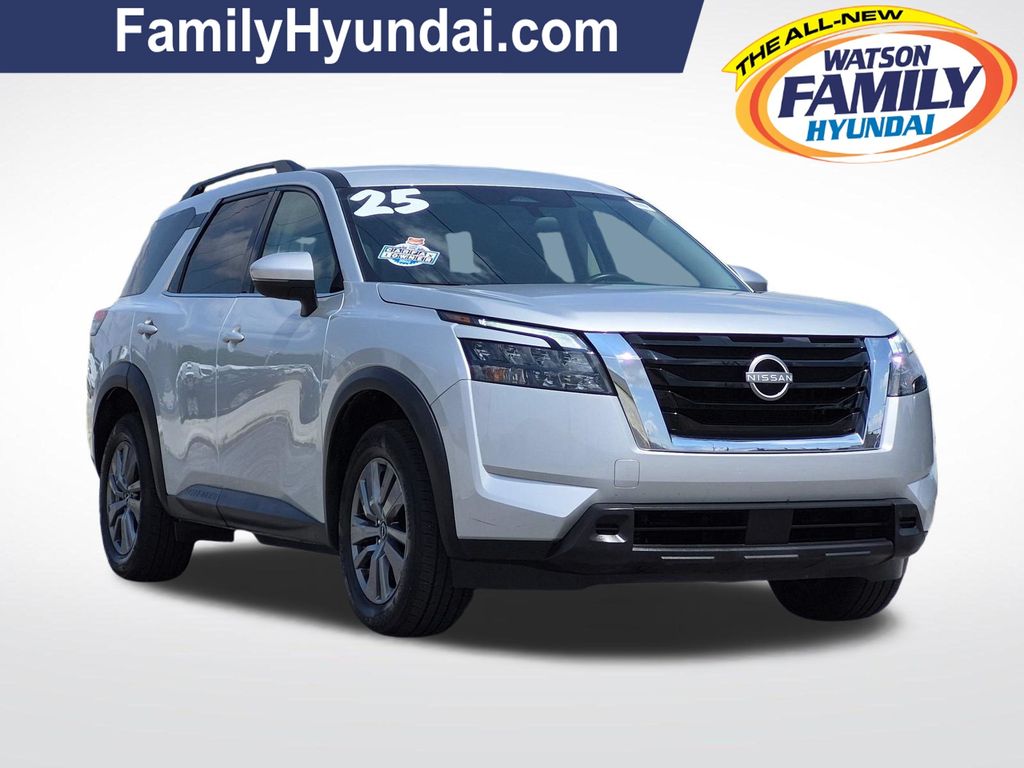 Brilliant Silver Metallic 2025 Nissan Pathfinder SUV / Crossover All-Wheel Drive 9-Speed Automatic