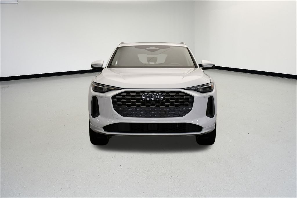 Thumbnail: 2025 Audi Q5 - 8