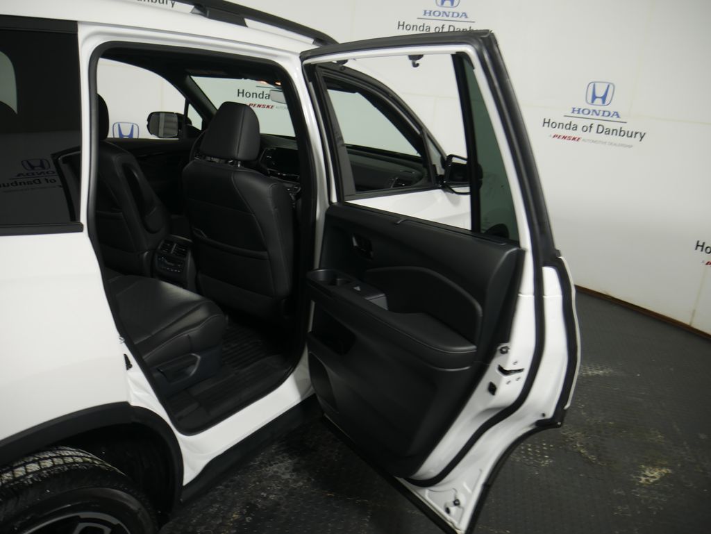 Thumbnail: 2023 Honda Passport - 7