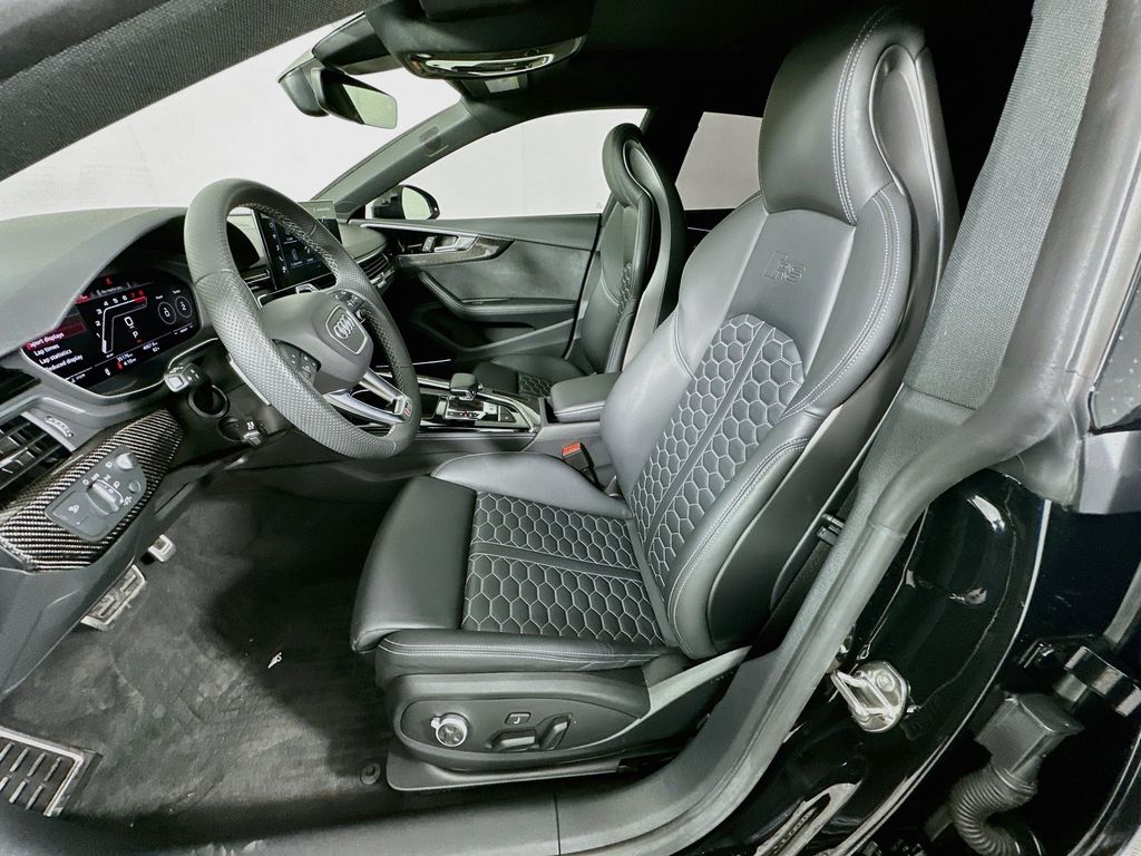 Thumbnail: 2023 Audi RS 5 - 21