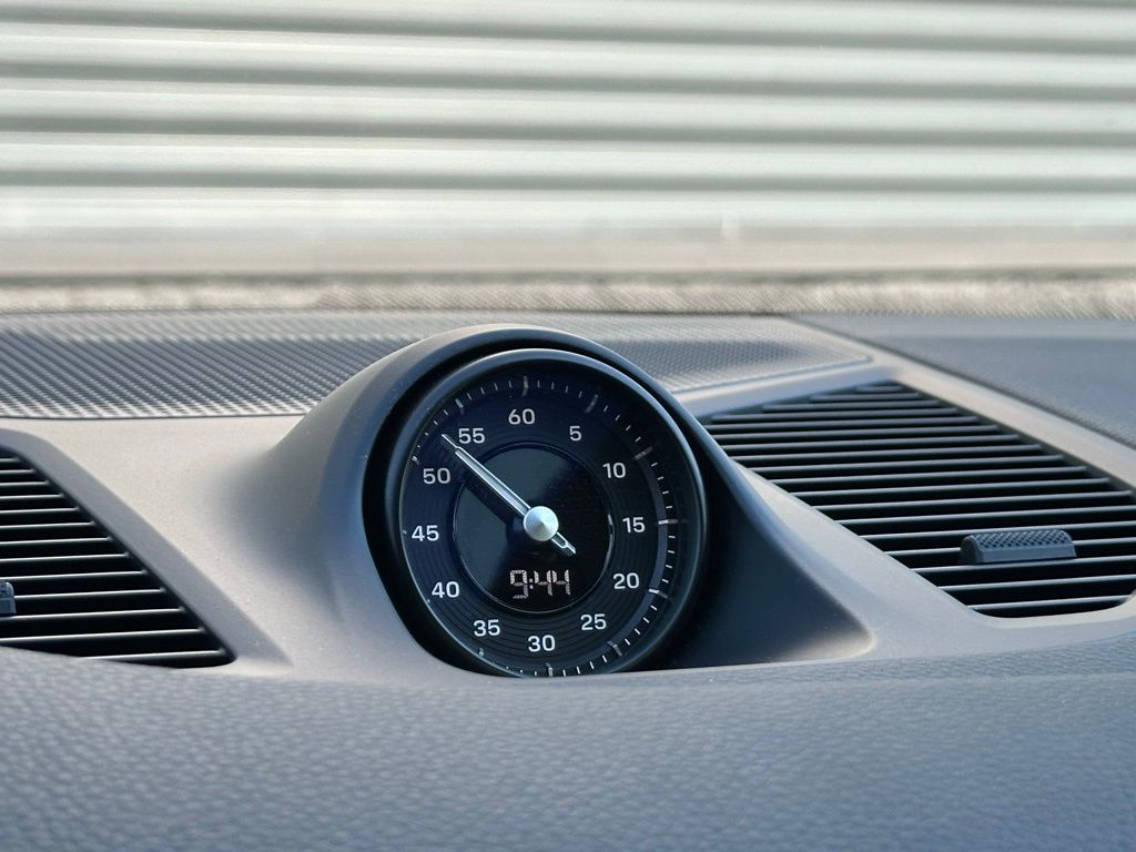 Thumbnail: 2025 Porsche Cayenne - 29