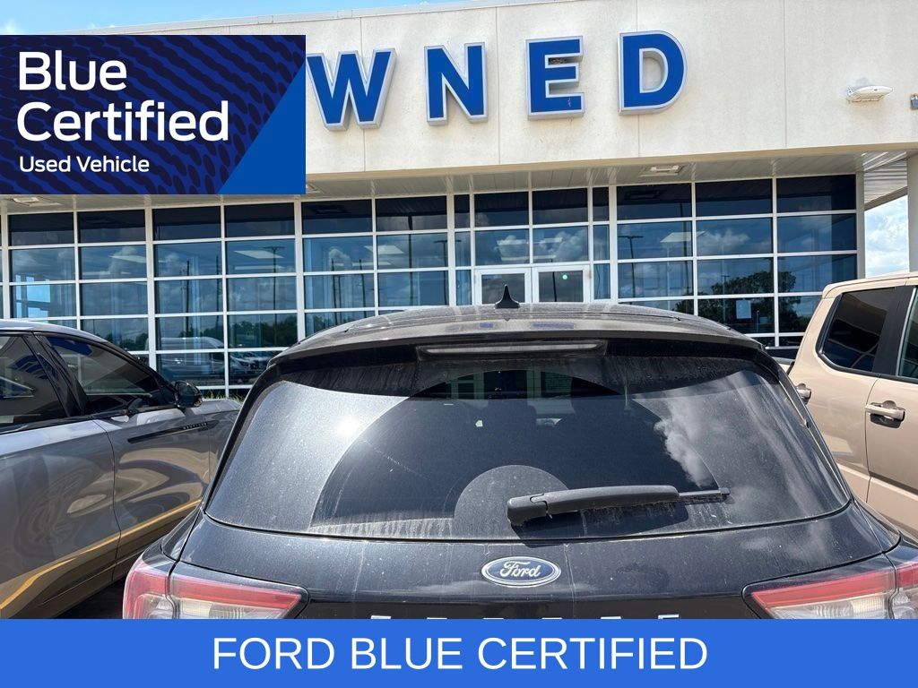 2022 Ford Escape SEL Black at Toyota of Victoria