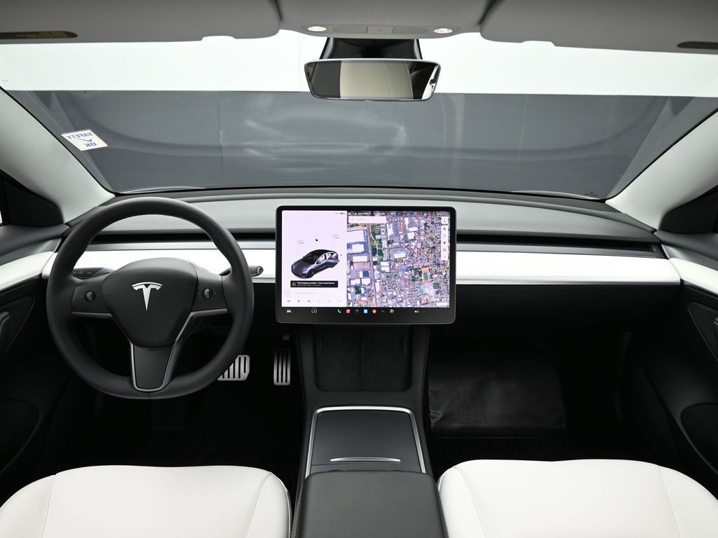 2021 Tesla Model 3 Standard Range Plus Rear-Wheel Drive