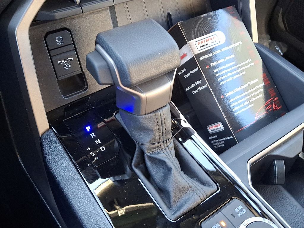 2025 Toyota Tundra SR5 7