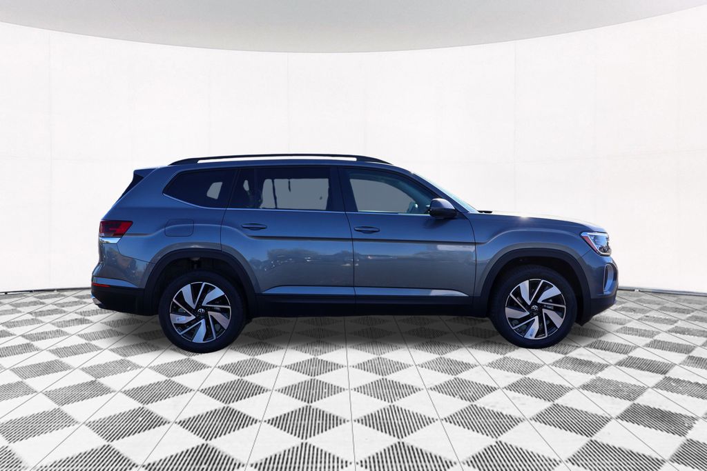 2025 Volkswagen Atlas 2.0T SE w/Technology 8