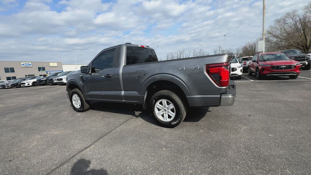 View vehicle photo 6