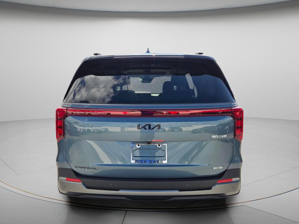 2027 Kia Carnival - $51,115