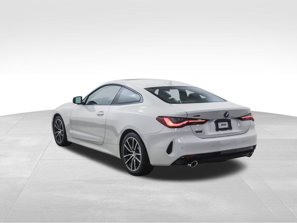 Thumbnail: 2022 BMW 4 Series - 3