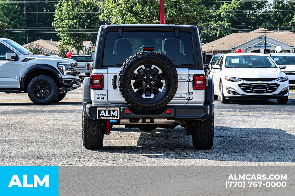 Used 2024 Silver Jeep Rubicon 4xe image 12