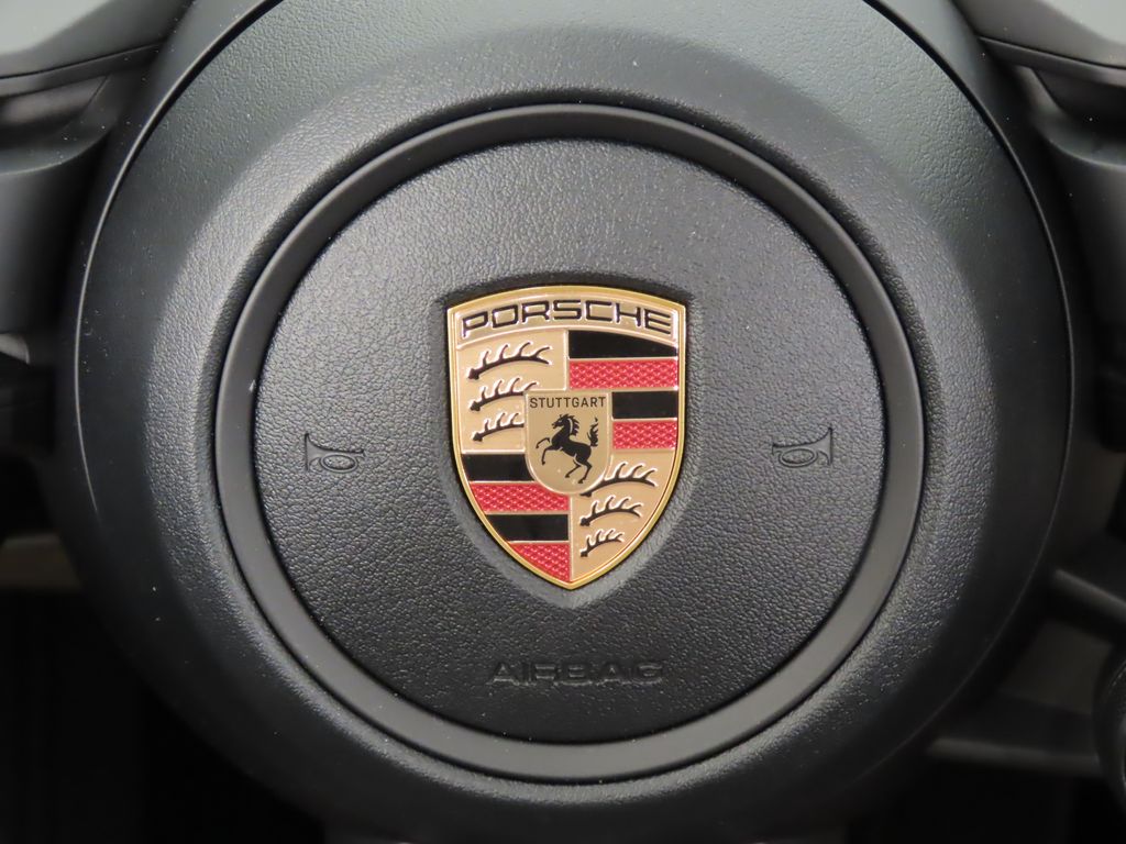 Thumbnail: 2026 Porsche Panamera - 21