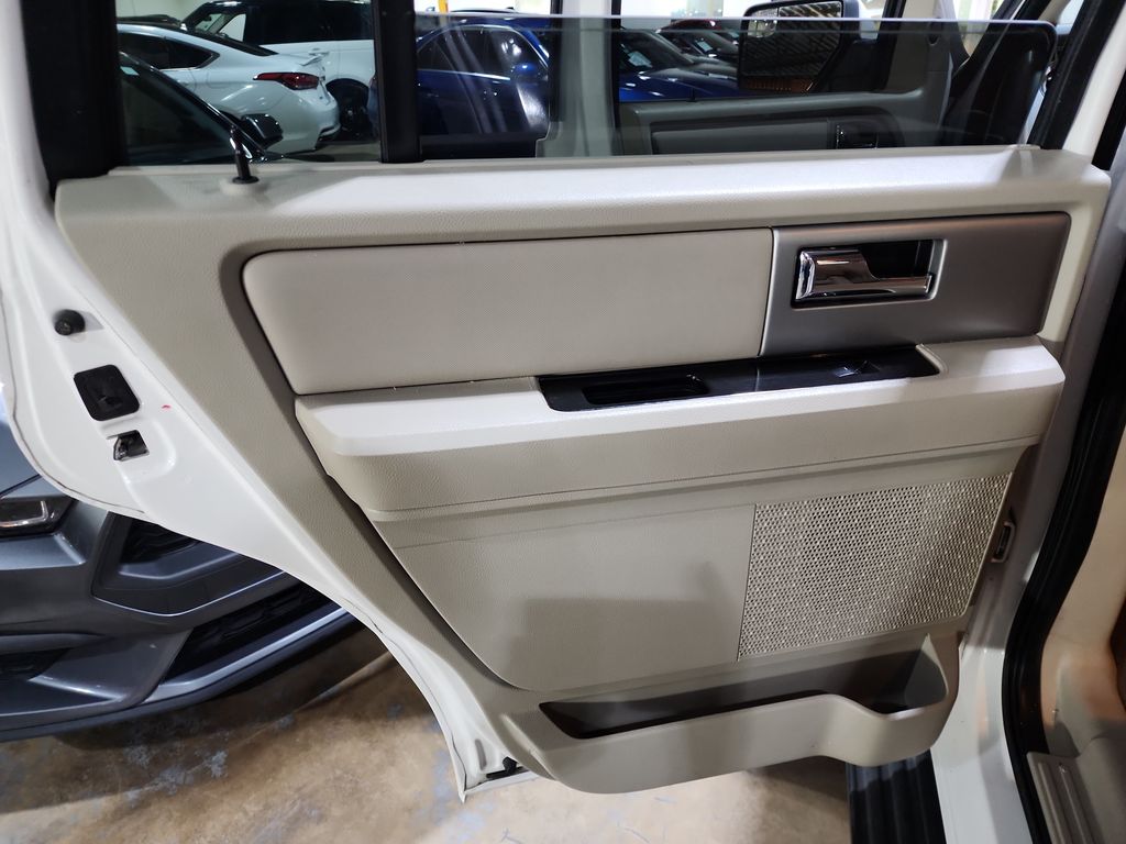 2012 Ford Expedition Limited photo