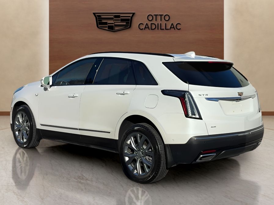 used 2020 Cadillac XT5 car, priced at $26,600