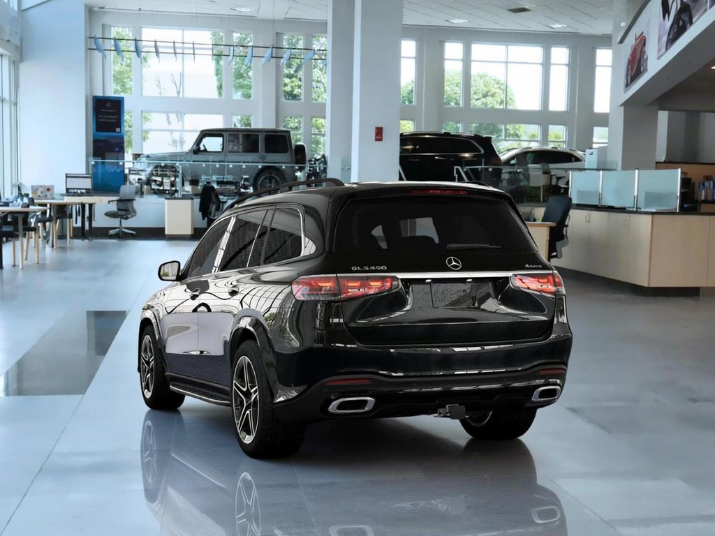 Thumbnail: 2026 Mercedes-Benz GLS - 26