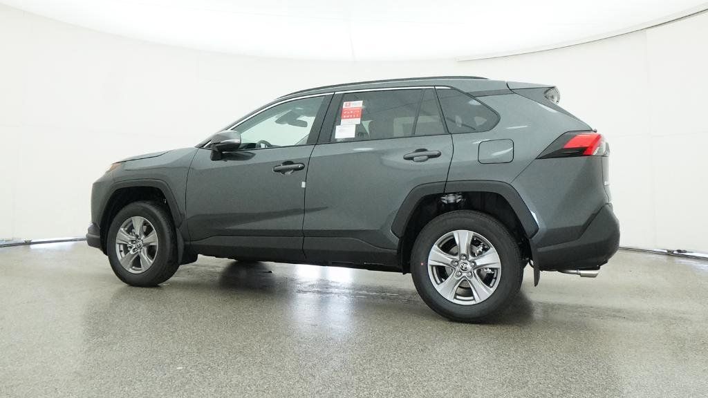 Thumbnail: 2025 Toyota RAV4 - 32