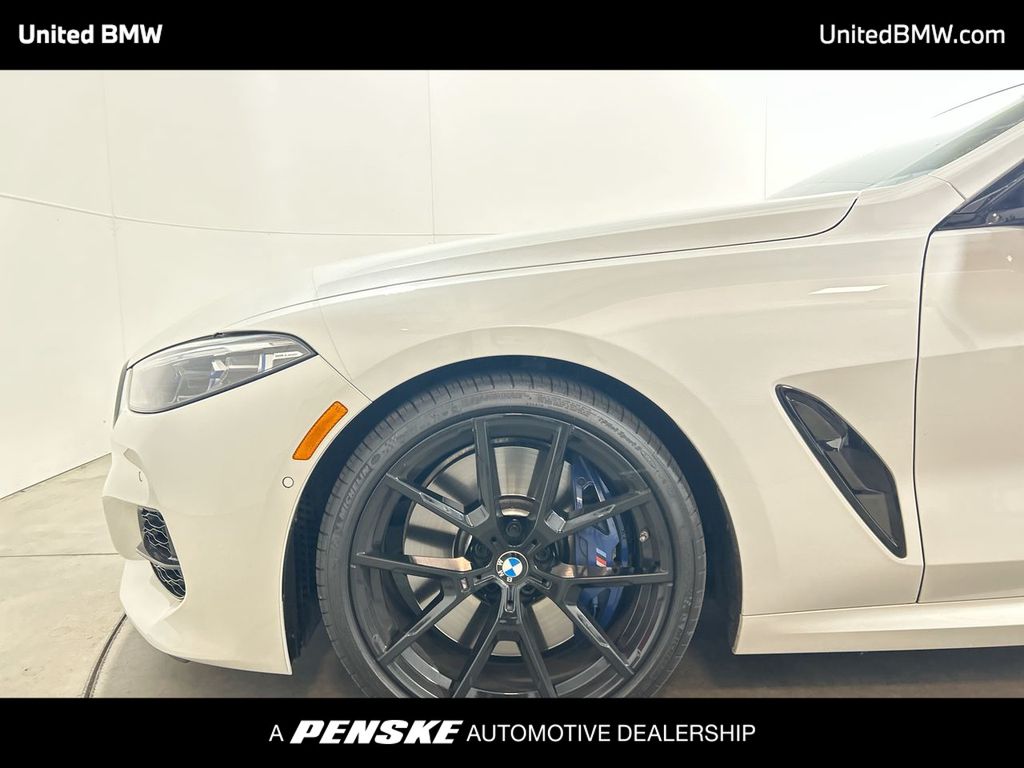 2020 BMW 8 Series M850i xDrive 10