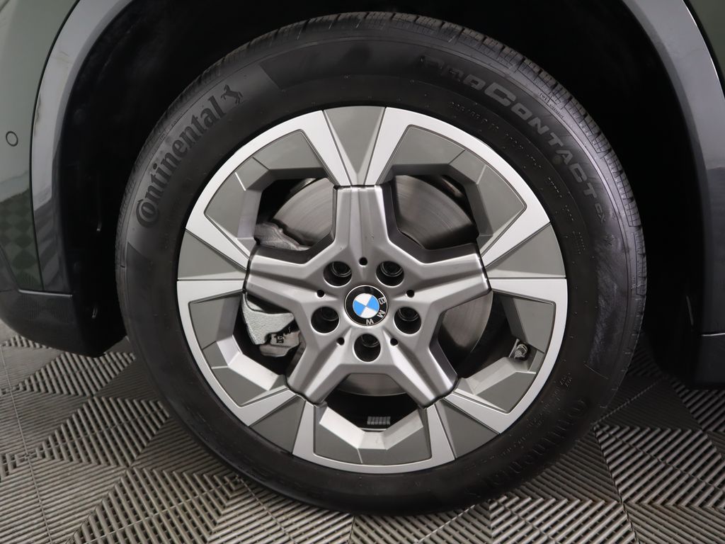 Thumbnail: 2025 BMW X1 - 30