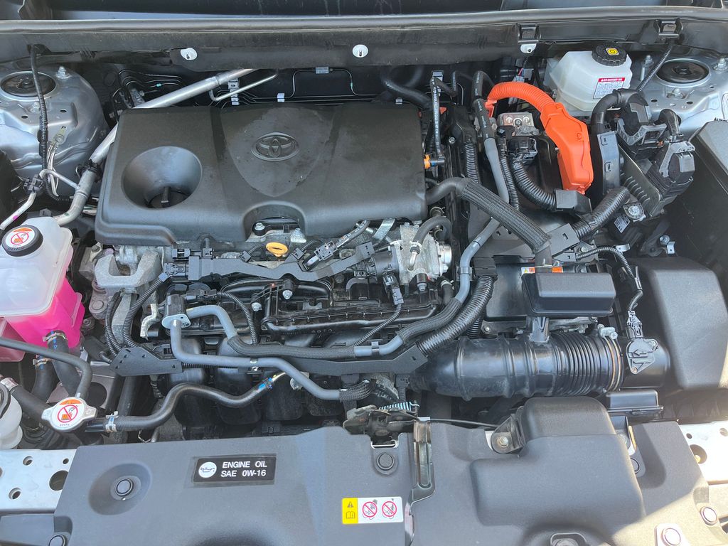 2022 Toyota RAV4 Hybrid XLE Premium photo