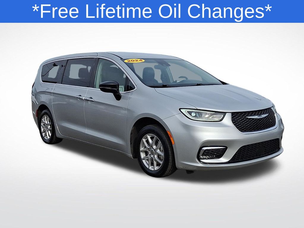 2024 Chrysler Pacifica Touring L FWD