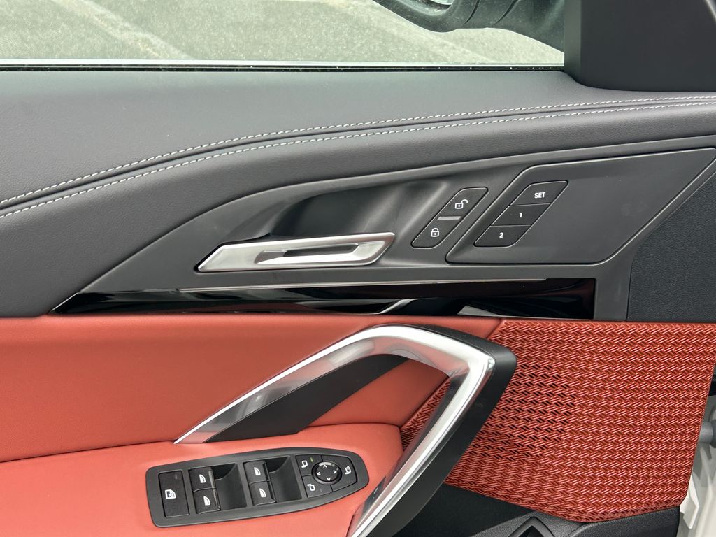 Thumbnail: 2026 BMW X1 - 12