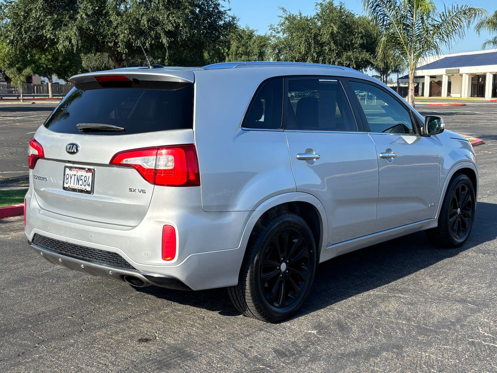 Thumbnail: 2015 Kia Sorento - 5
