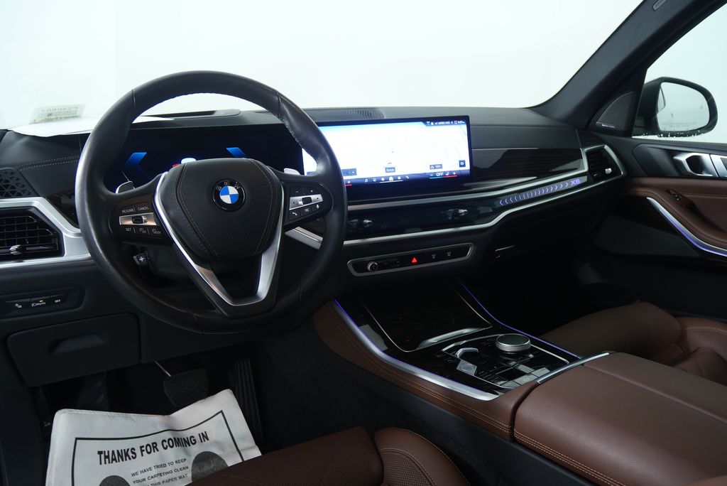 Thumbnail: 2025 BMW X5 - 19