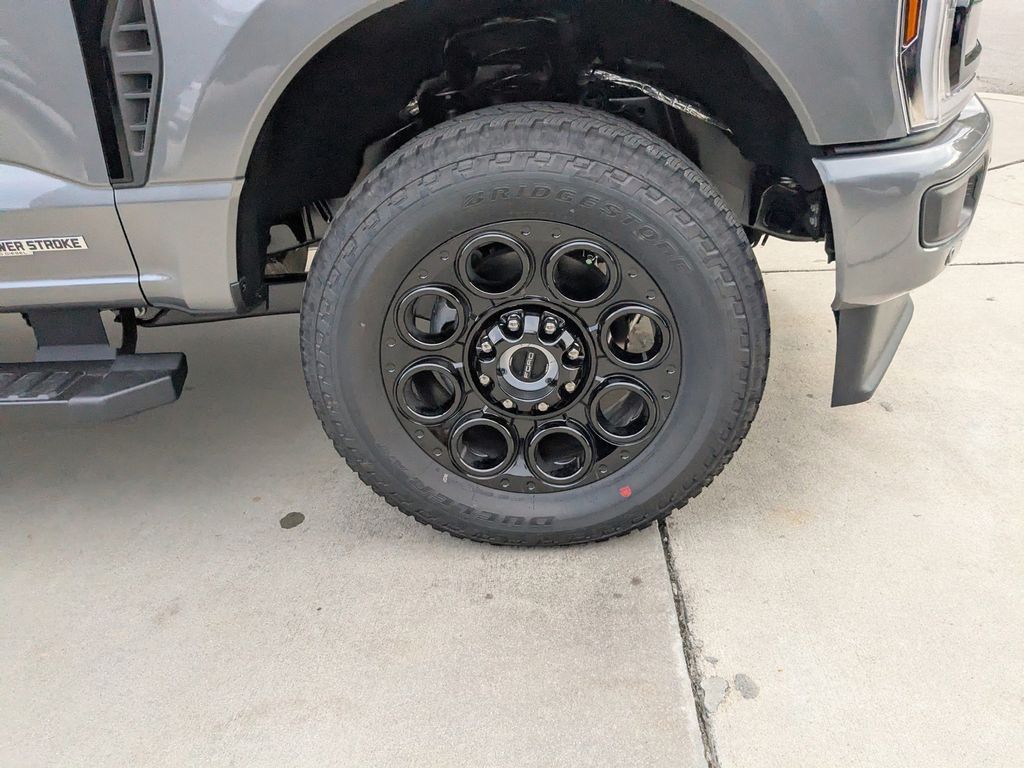 2025 Ford F-250 LARIAT