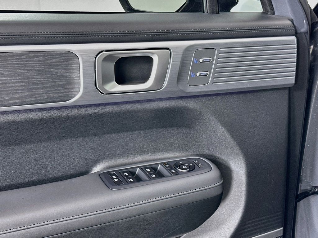 Thumbnail: 2026 Hyundai Santa Fe - 18