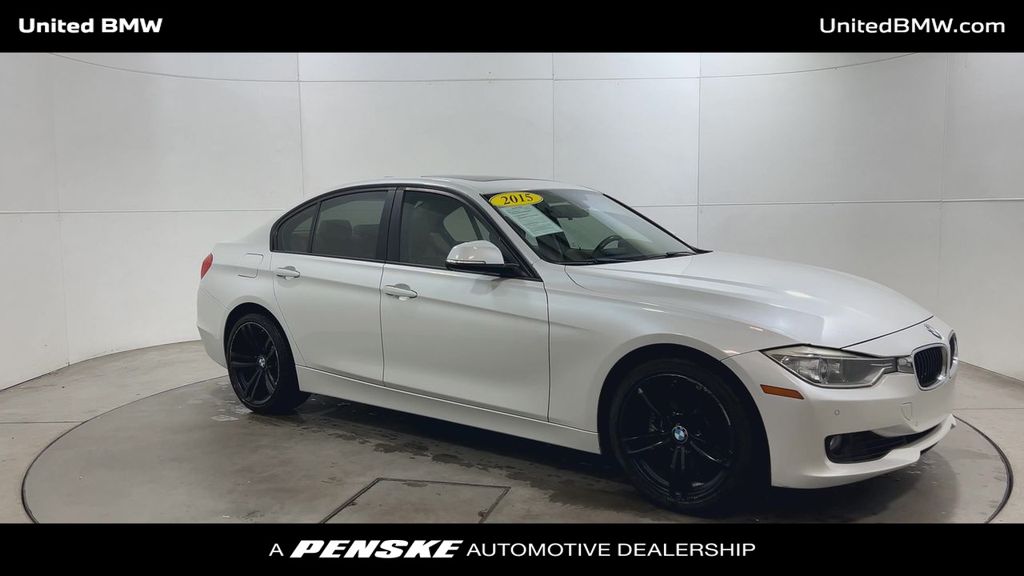 Thumbnail: 2015 BMW 3 Series - 2