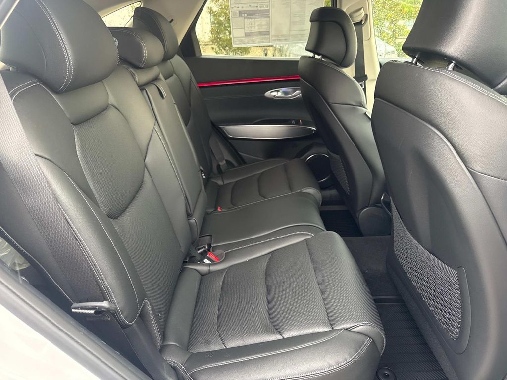 New 2026 White Genesis 2.5T image 10