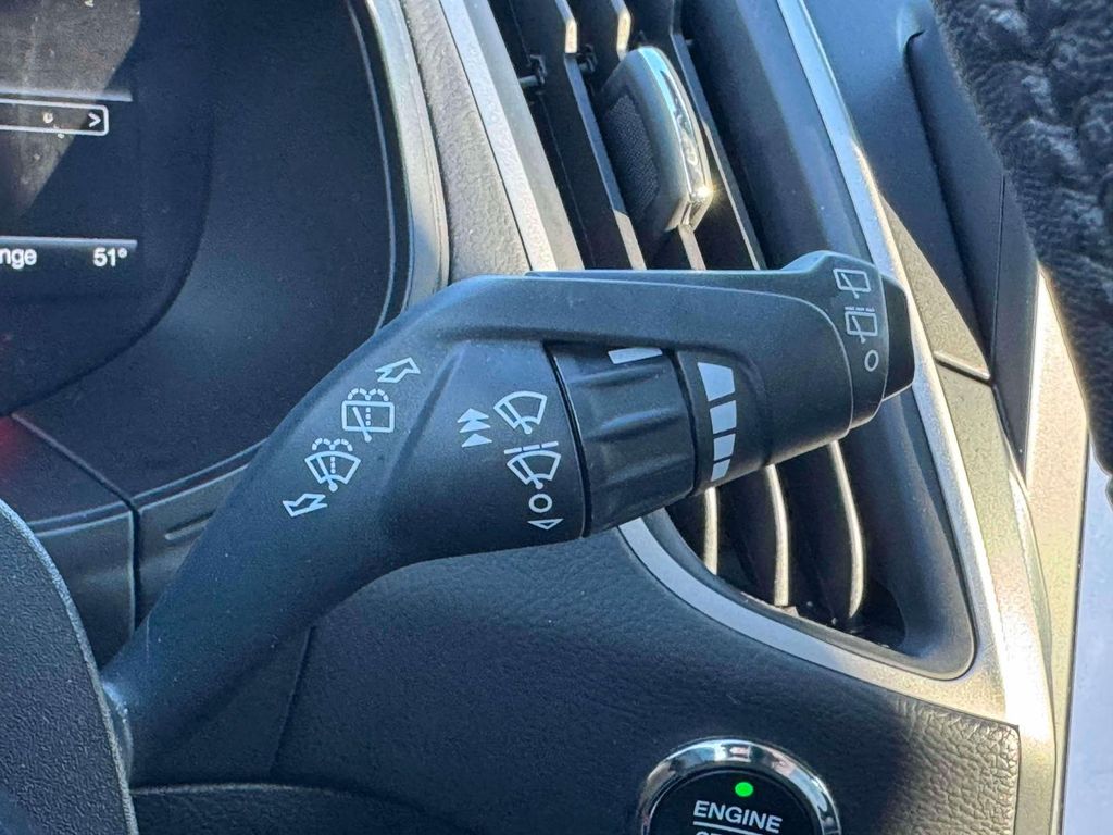 2024 Ford Edge SEL - Photo 23