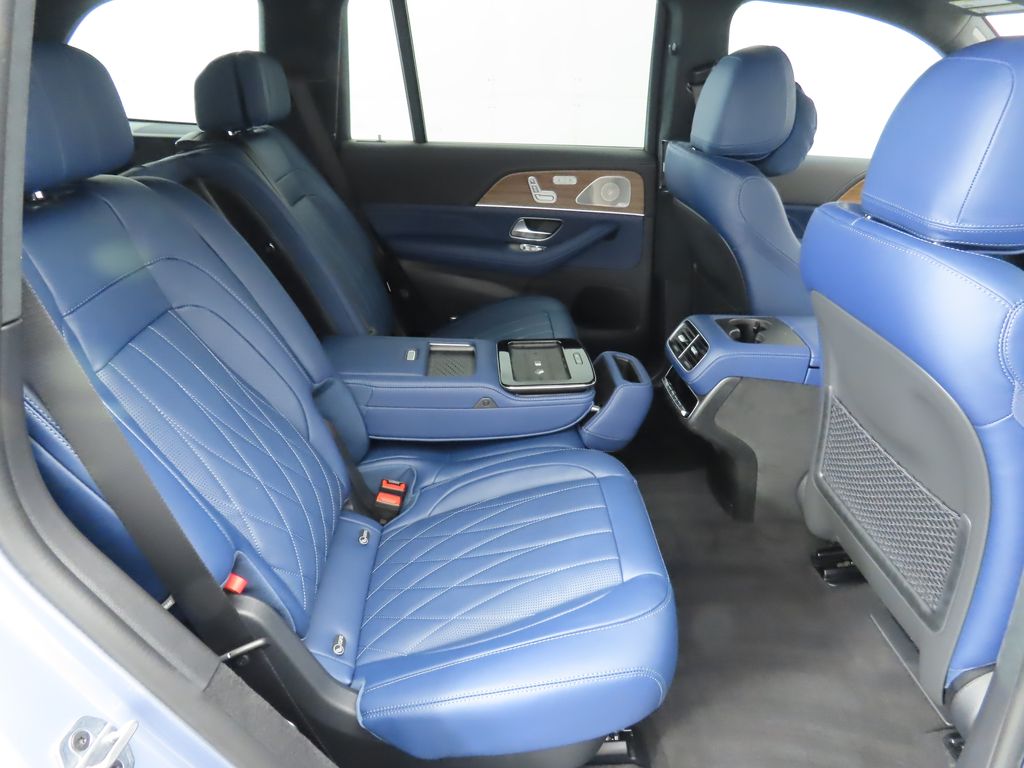 Thumbnail: 2026 Mercedes-Benz GLS - 22