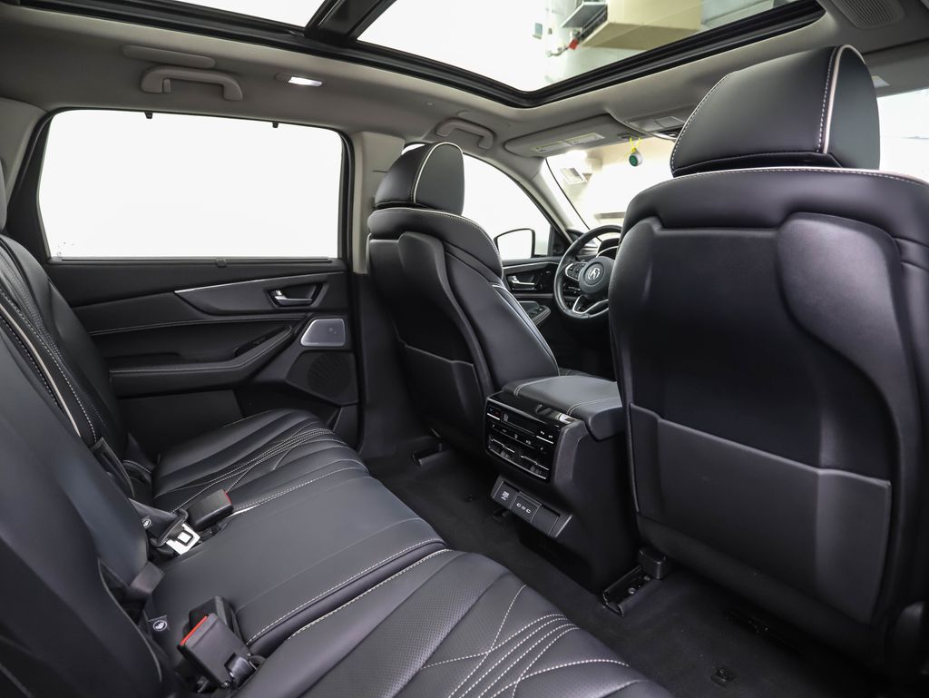 Thumbnail: 2025 Acura MDX - 26