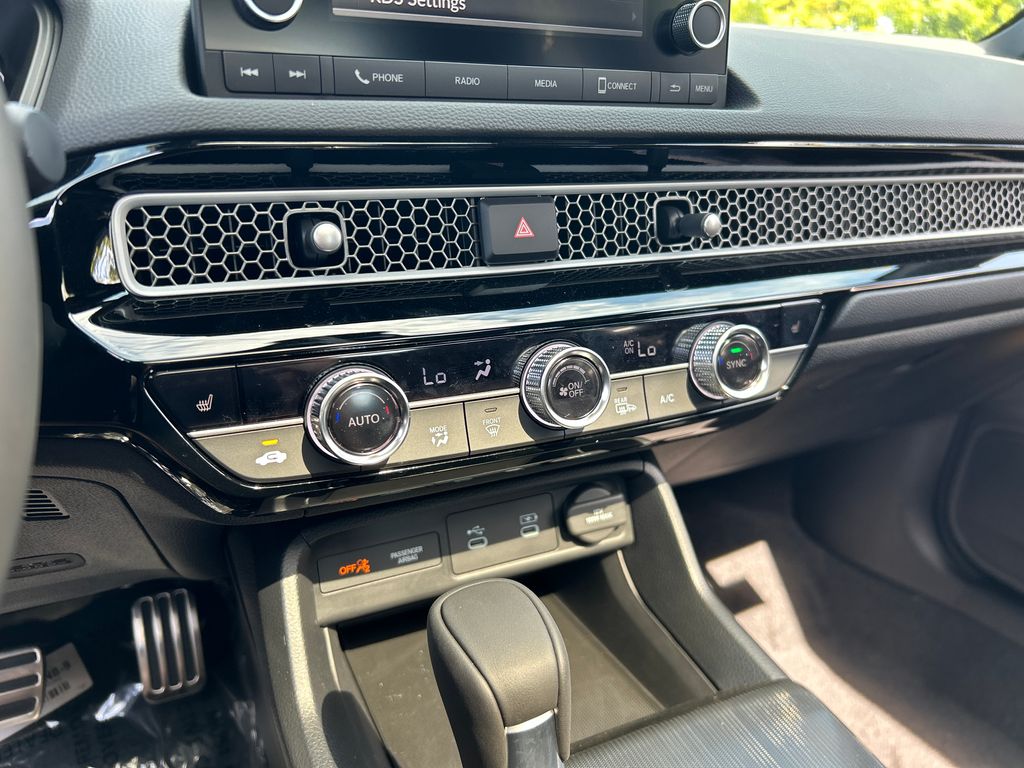 Thumbnail: 2026 Honda Civic - 32