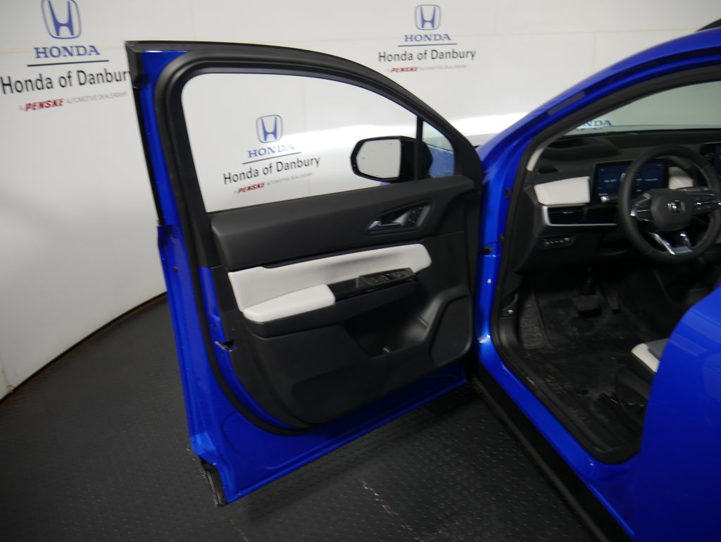 Thumbnail: 2025 Honda Prologue - 10