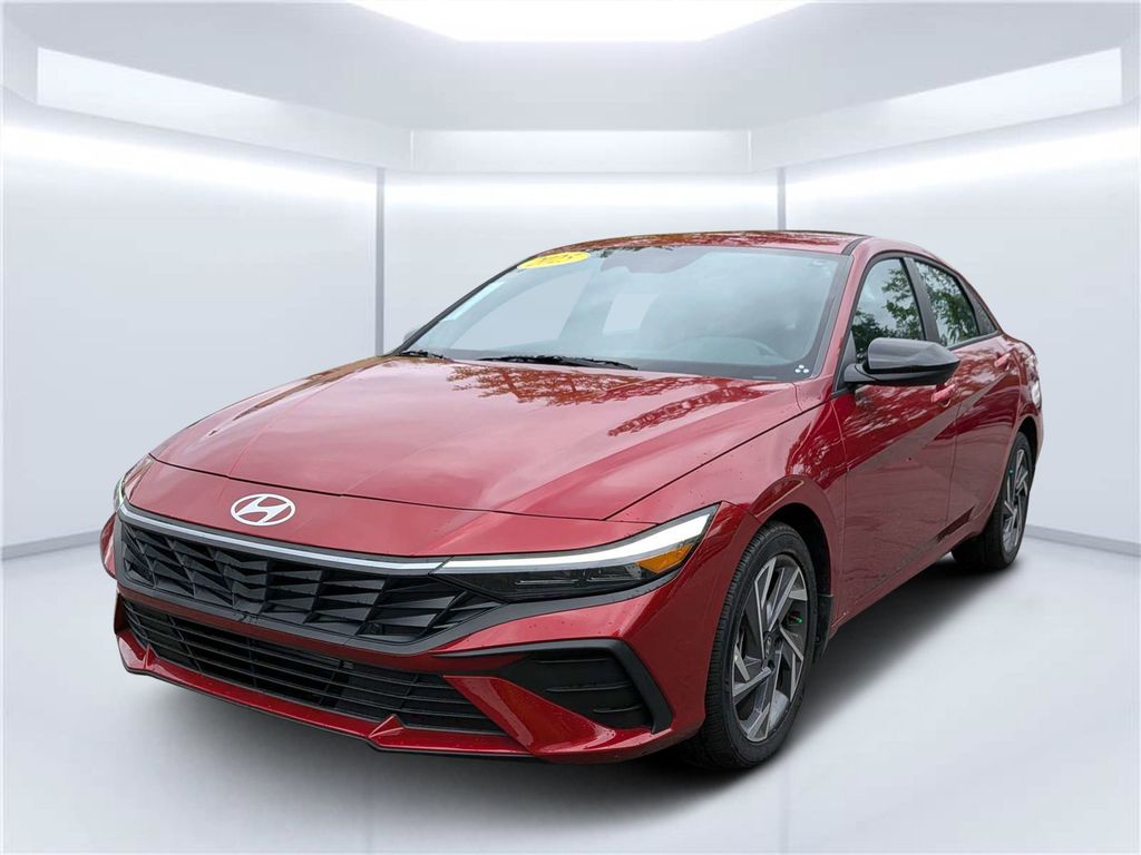 2025 Hyundai Elantra SEL - Photo 9