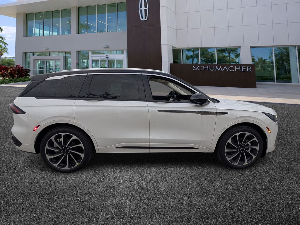 new 2026 Lincoln Nautilus car, priced at $82,905