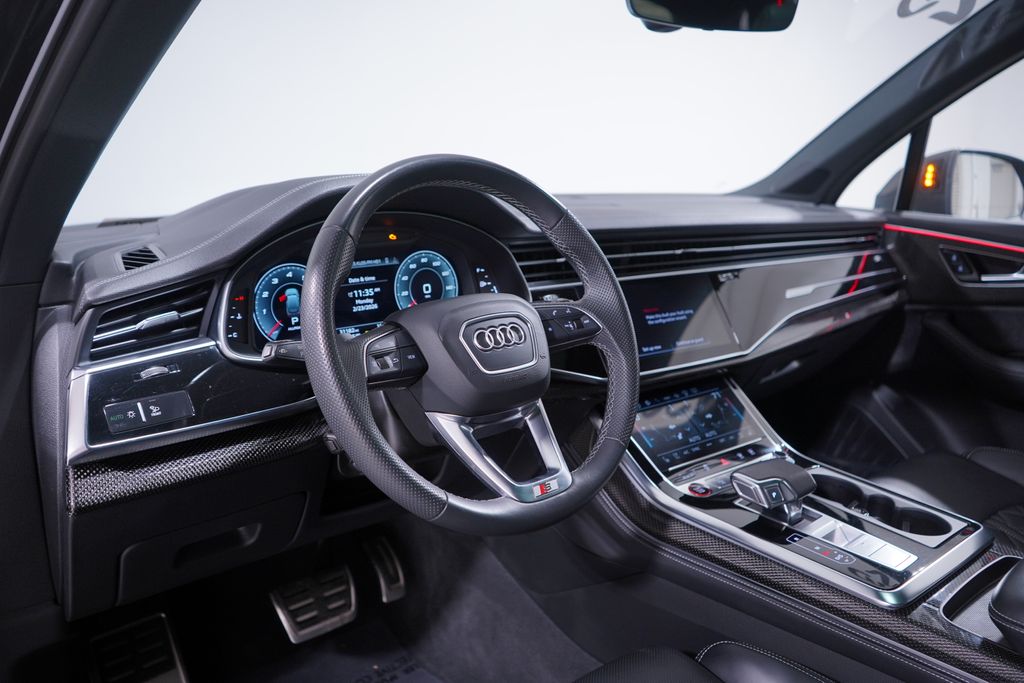 Thumbnail: 2023 Audi SQ7 - 6